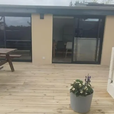 Feriehus Charmante Maison De Campagne, Avec Jardin, Vue Riviere, 15 Min Cabourg Basseneville